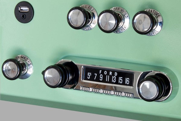 Retrosound Model Huntington